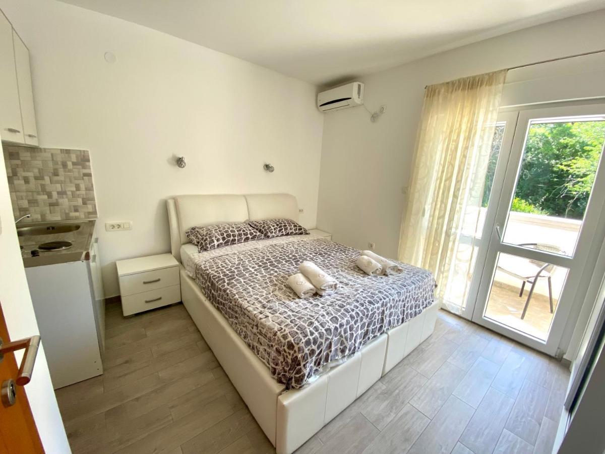Popovic Apartment Budva
