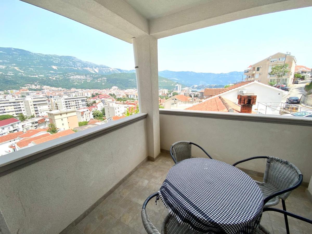 Appartement Popovic Budva