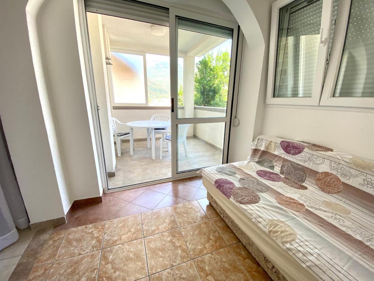 Popovic Appartement *
