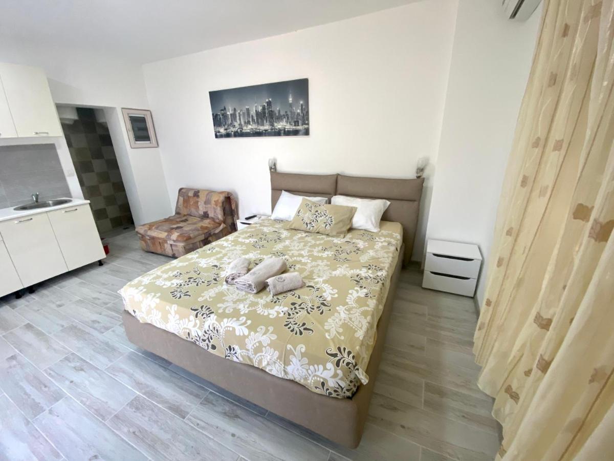 Appartement Popovic Budva