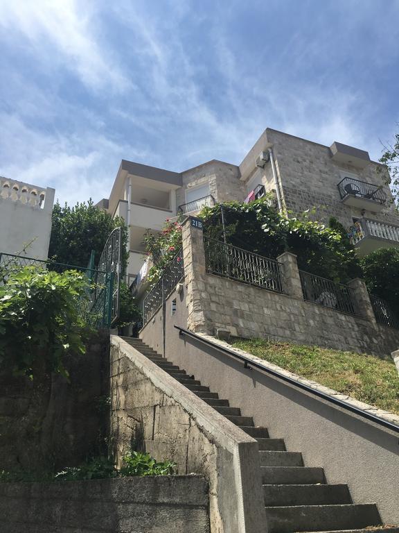 Appartement Popovic Budva
